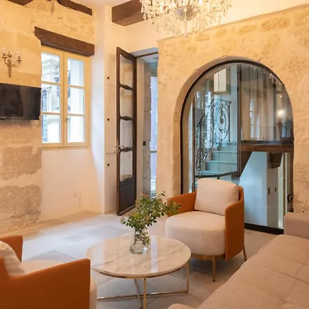 Quiet T3 Of 64 M2 On First Floor * Parigi